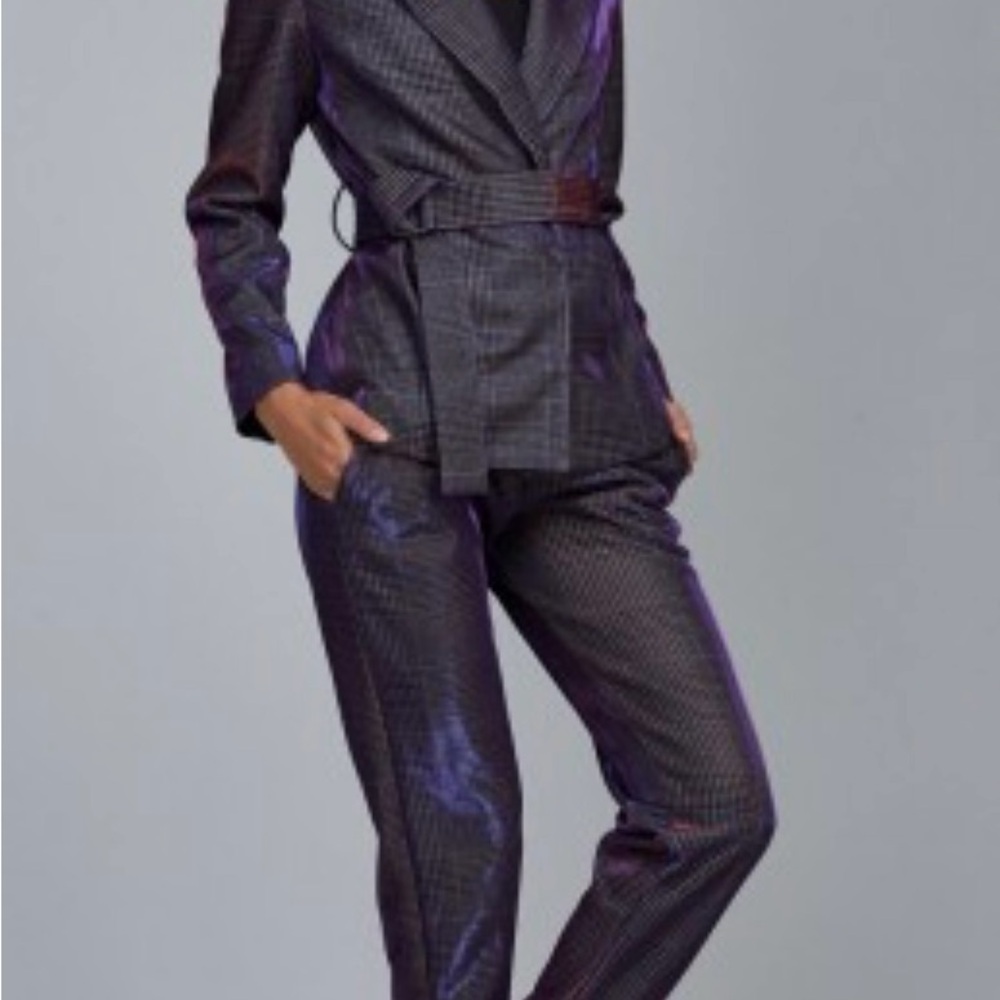 Noli Yoga Iridescent Chic Women's Checkered Pantsuit - jacket and pants